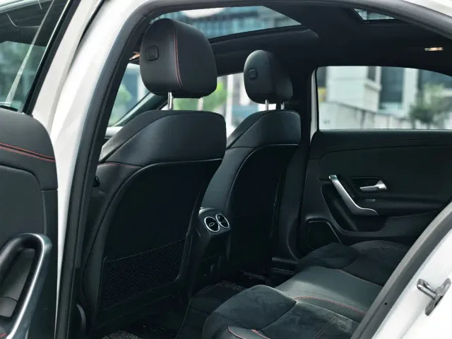 Mercedes-Benz A-Class — Фото автомобиля 9