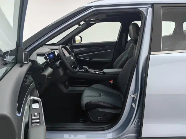 Geely Boyue — Фото автомобиля 10