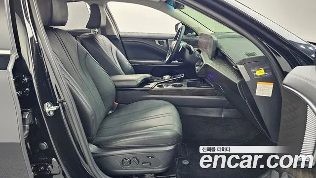 Kia K8 Hybrid — Фото автомобиля 11