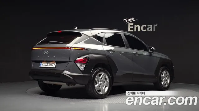 Hyundai Kona — Фото автомобиля 2