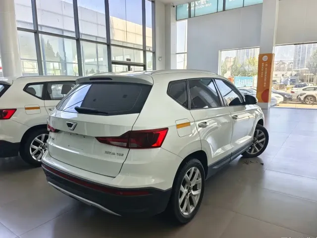 Jetta VS5 — Фото автомобиля 5