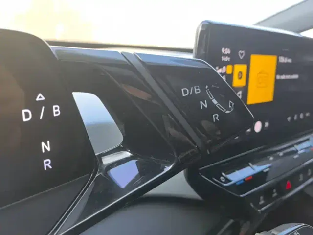 Volkswagen ID.3 — Фото автомобиля 13