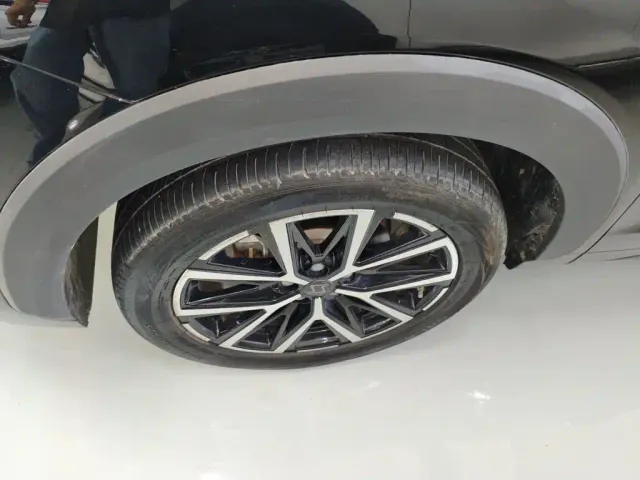 Sehol X8 PLUS — Фото автомобиля 24