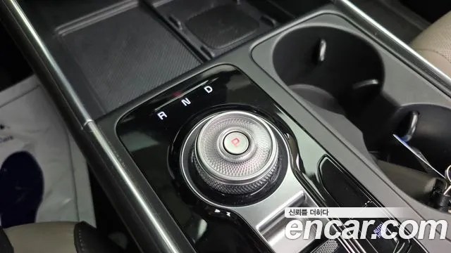 Kia Carnival — Фото автомобиля 9
