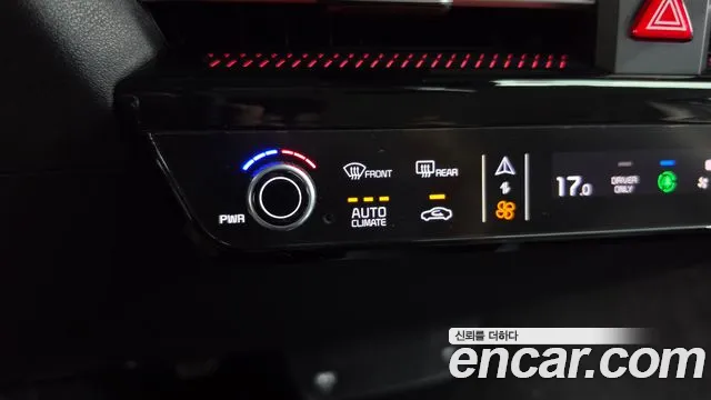 Kia EV6 — Фото автомобиля 26