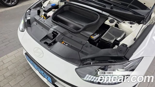 Hyundai Ioniq6 Long Range AWD — Фото автомобиля 6