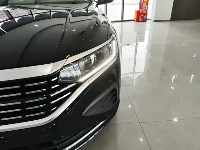 Volkswagen Passat — Фото автомобиля 23