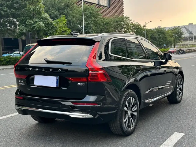 Volvo Volvo XC60 2024 B5 AWD Zhiyi Luxury Edition — Фото автомобиля 21