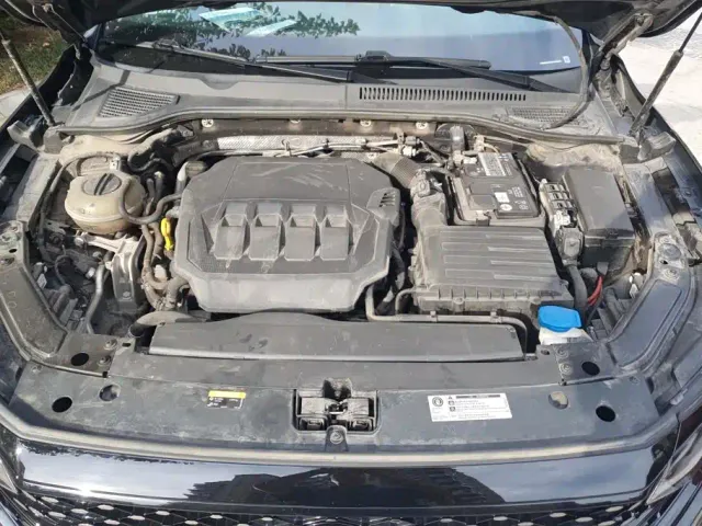 Volkswagen Passat — Фото автомобиля 10