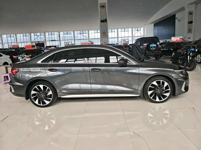Audi A3 — Фото автомобиля 3