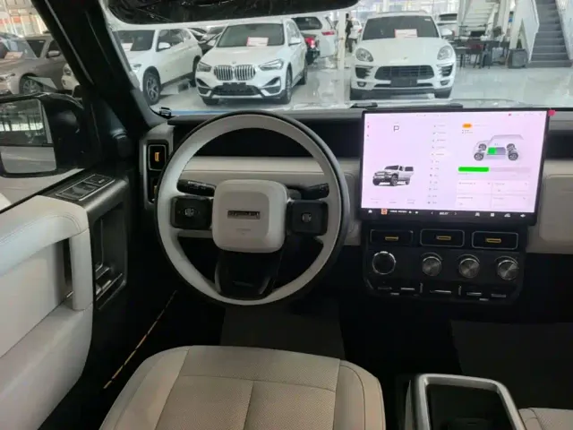 iCAR V23 — Фото автомобиля 10