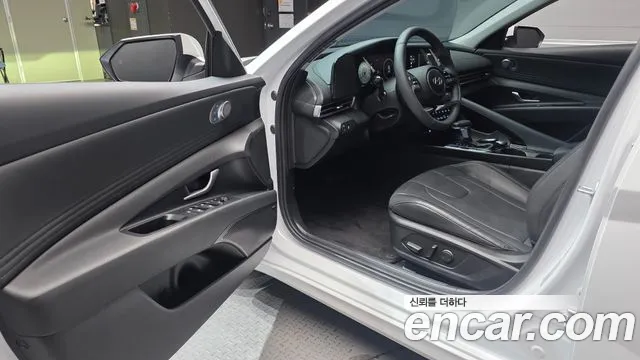 Hyundai Avante — Фото автомобиля 15