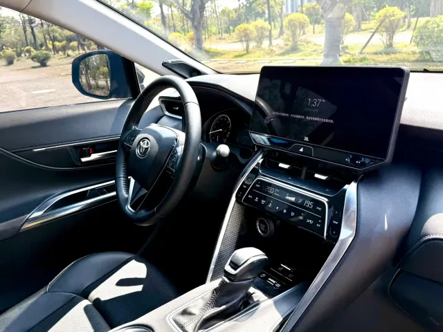 Toyota Venza — Фото автомобиля 13