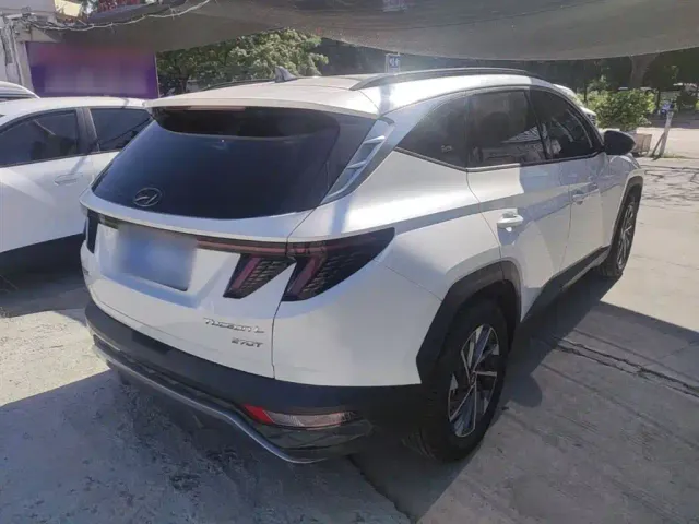 Hyundai Tucson — Фото автомобиля 6