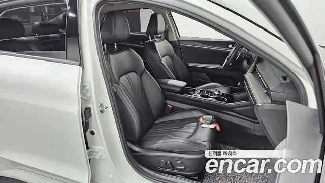 Kia K5 Generation 3 — Фото автомобиля 15