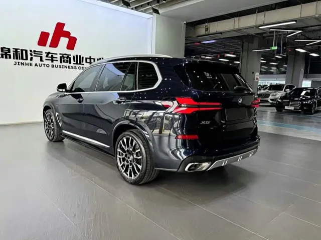 BMW X5 — Фото автомобиля 13