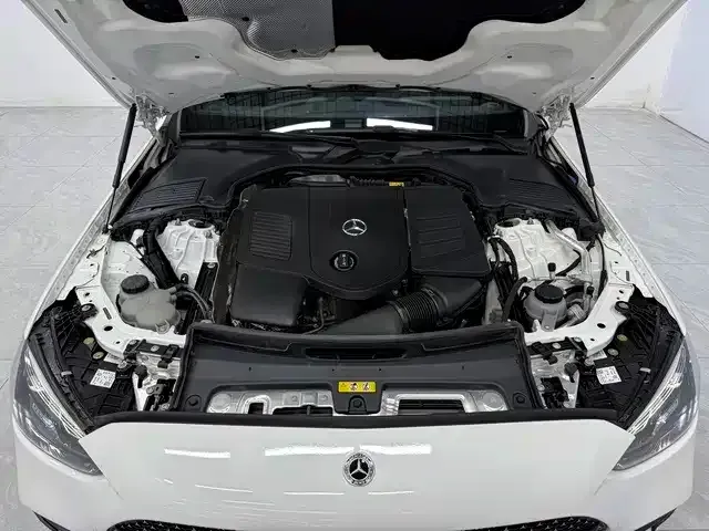 Mercedes-Benz C-Class — Фото автомобиля 10