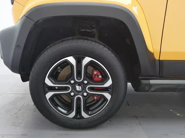 Baojun Yep — Фото автомобиля 17