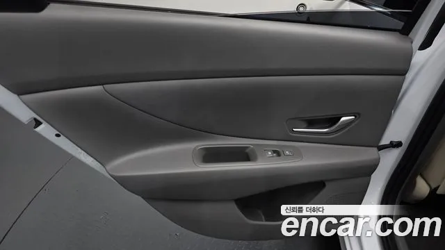 Hyundai Avante CN7 — Фото автомобиля 14