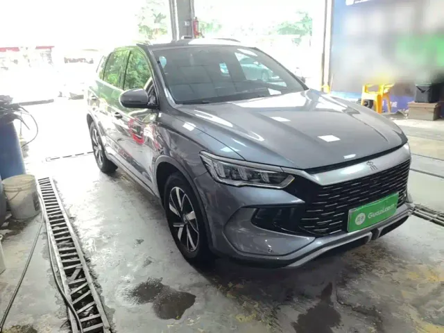 BYD Song Pro — Фото автомобиля 3