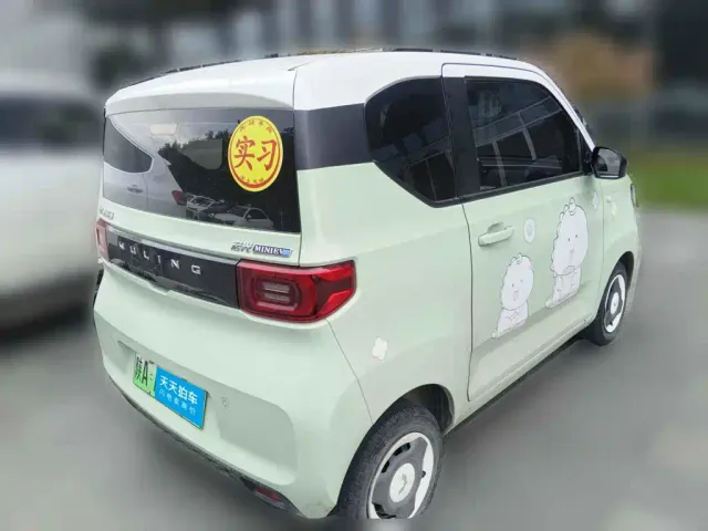Wuling Hongguang Mini EV — Фото автомобиля 2