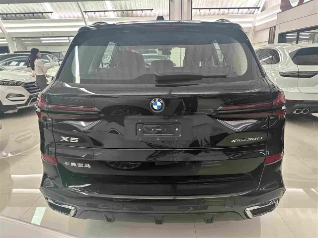 BMW X5 — Фото автомобиля 20