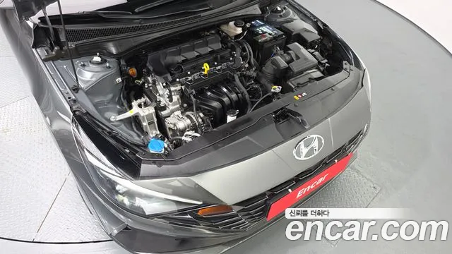 Hyundai Avante — Фото автомобиля 9