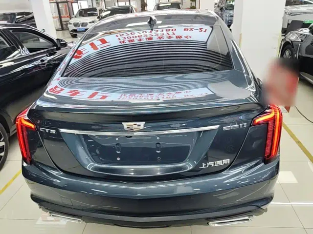 Cadillac CT5 — Фото автомобиля 5