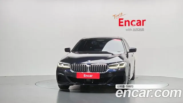 BMW 5-Series 5 серия (G30) 523d M Sport — Фото автомобиля 3