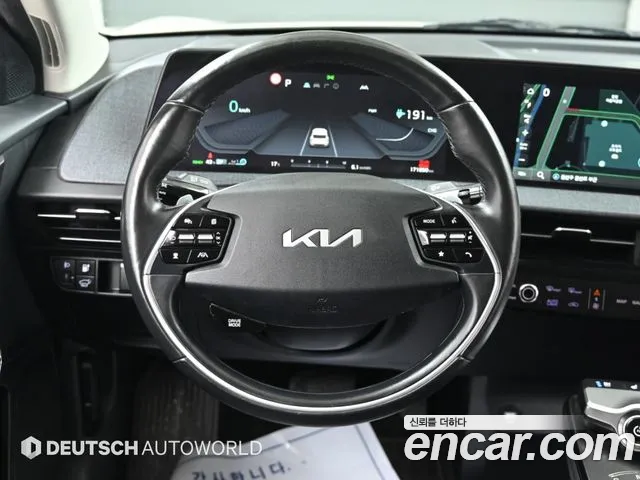 Kia EV6 — Фото автомобиля 13