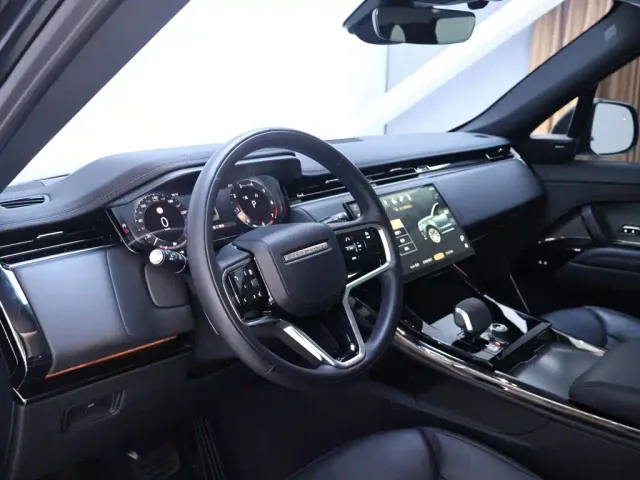 Land Rover Range Rover Sport — Фото автомобиля 11