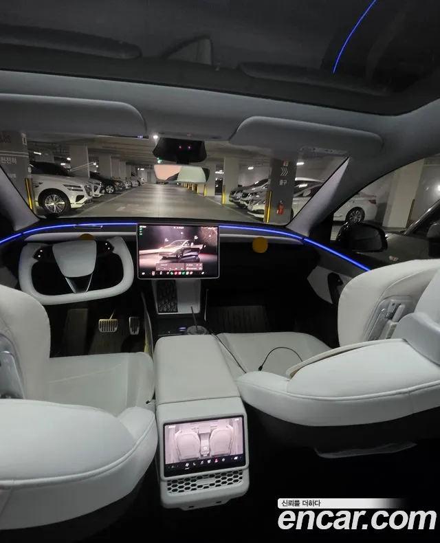 Tesla Model Y — Фото автомобиля 9