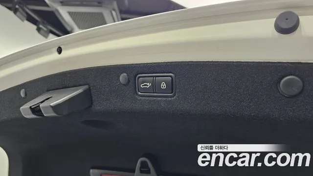 Hyundai Grandeur New — Фото автомобиля 20
