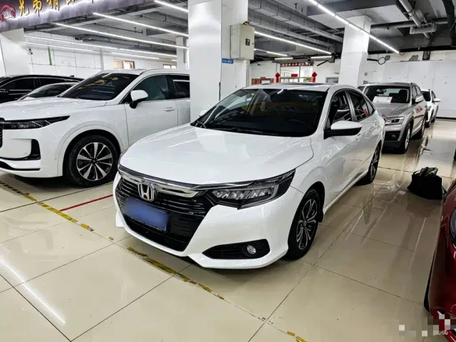 Фотография автомобиля — Honda Crider