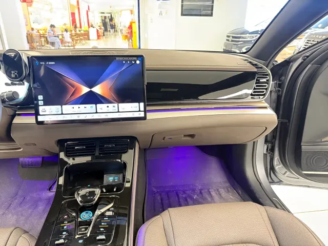 BYD Han — Фото автомобиля 15