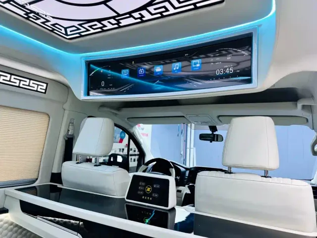 Toyota HIACE — Фото автомобиля 12