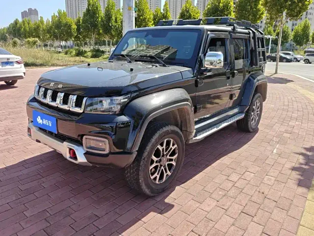 Фотография автомобиля — BAIC BJ40