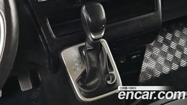 Hyundai Staria — Фото автомобиля 9