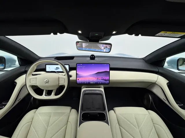 Nio ET5 Touring — Фото автомобиля 10