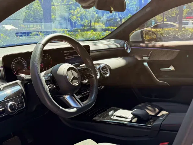 Mercedes-Benz A-Class — Фото автомобиля 14