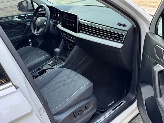 Volkswagen Tiguan L — Фото автомобиля 7
