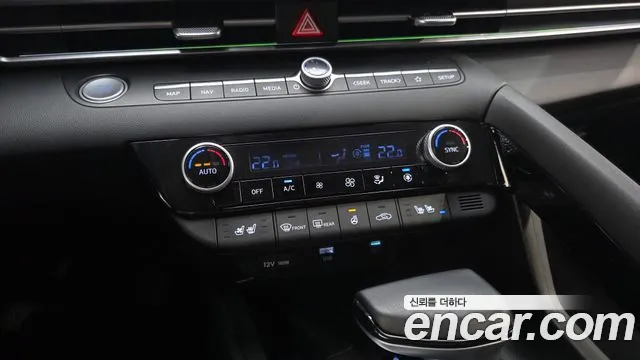 Hyundai Avante CN7 — Фото автомобиля 17