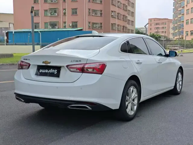 Chevrolet Malibu XL — Фото автомобиля 9