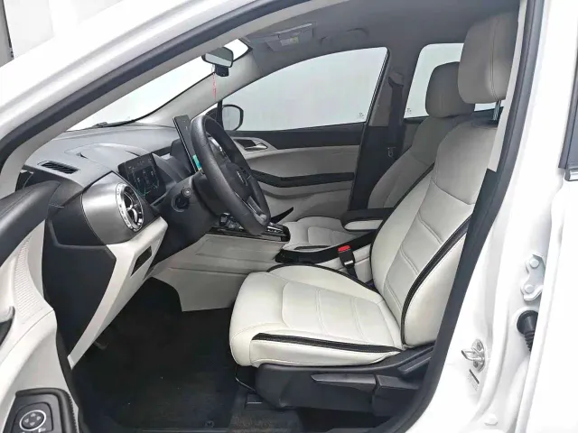 BYD Yuan Pro — Фото автомобиля 2