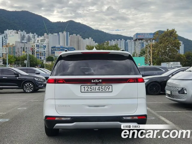 Kia Carnival 4th Gen — Фото автомобиля 3
