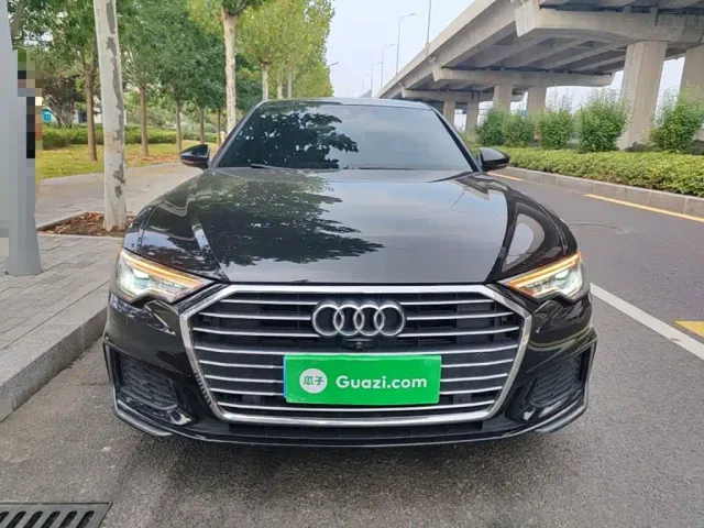 Audi A6L — Фото автомобиля 2