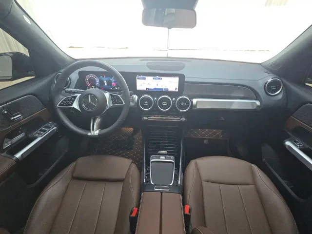 Mercedes-Benz GLB-Class — Фото автомобиля 10