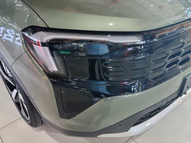 Ford Lingrui — Фото автомобиля 17