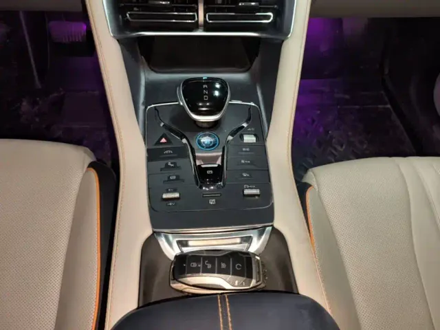 BYD Song PLUS — Фото автомобиля 13