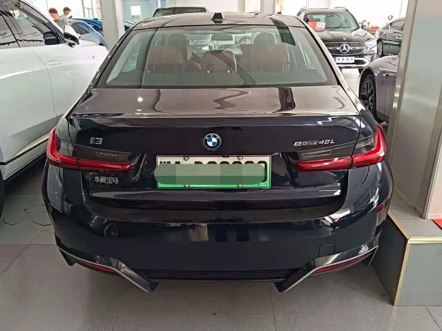 BMW i3 — Фото автомобиля 9